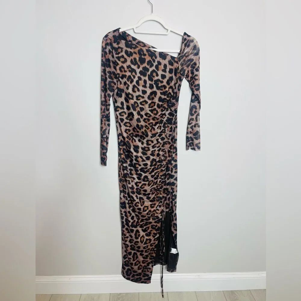New Leopard print Asymmetrical Bodycon midi dress - Picture 9 of 9